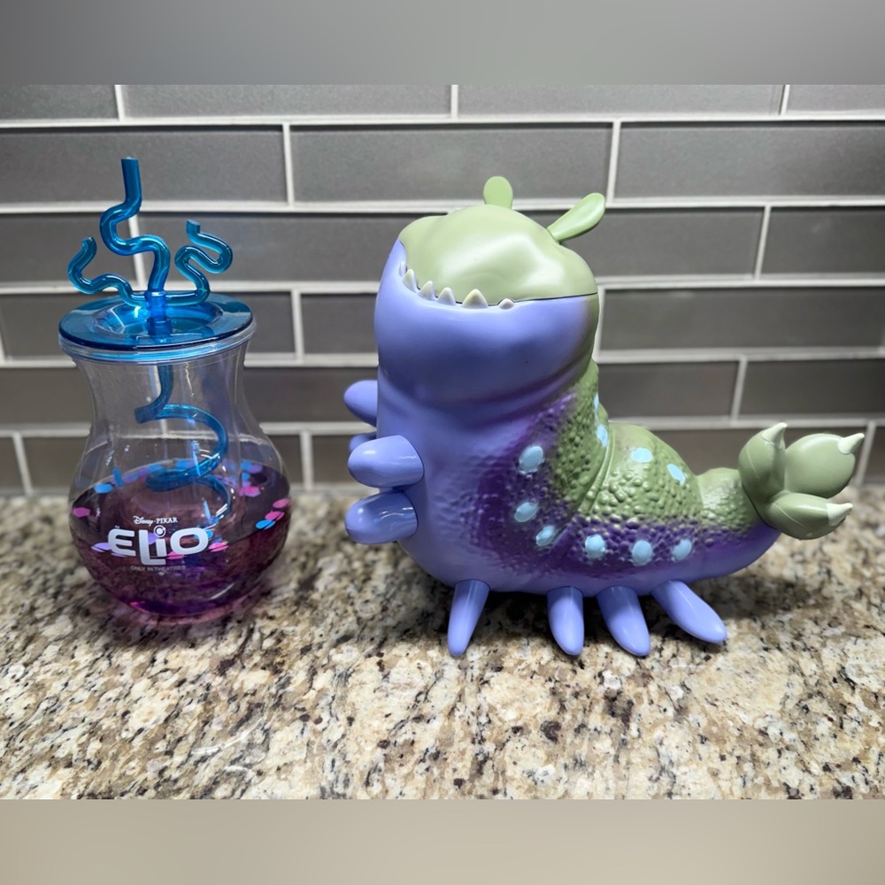 Disney / Pixar Elio Glordon Popcorn Bucket & Glorp Drink Vessel Sipper Cup